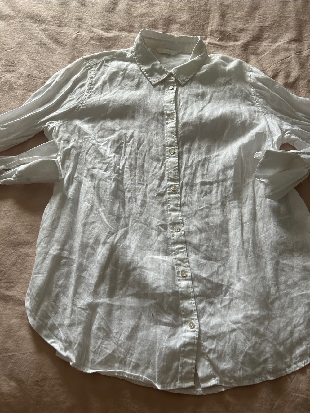 H&M White Casual Linen Button-Down Shirt - Women’s